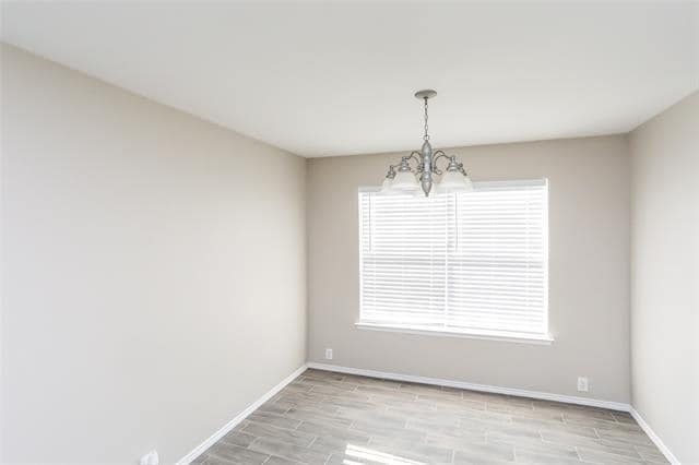 Building Photo - 707 River Run Dr