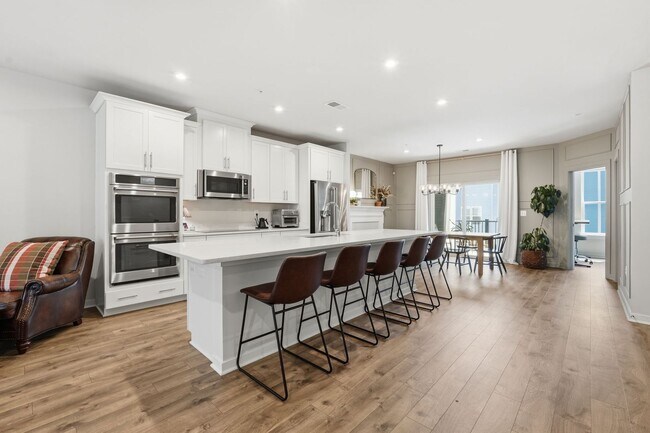 Building Photo - Experience upscale living in one of Ashburn’s most desirable communities.