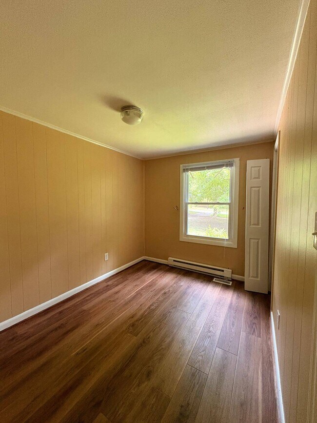 Building Photo - 5323 Eno River Dr