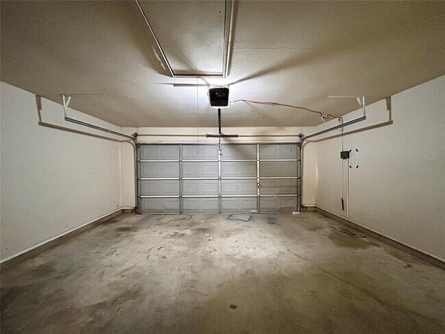 Building Photo - 1200 Brighton Bend Ln