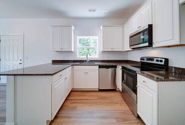 Building Photo - 151 Harrington Ave