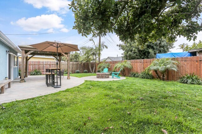 Building Photo - 1246 Thermal Ave