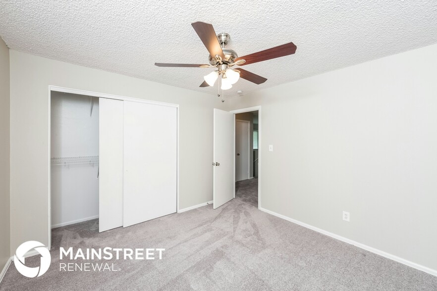 Building Photo - 6948 S Dexter St