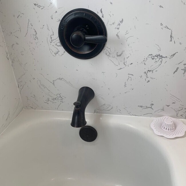 Building Photo - 149 W 21st St