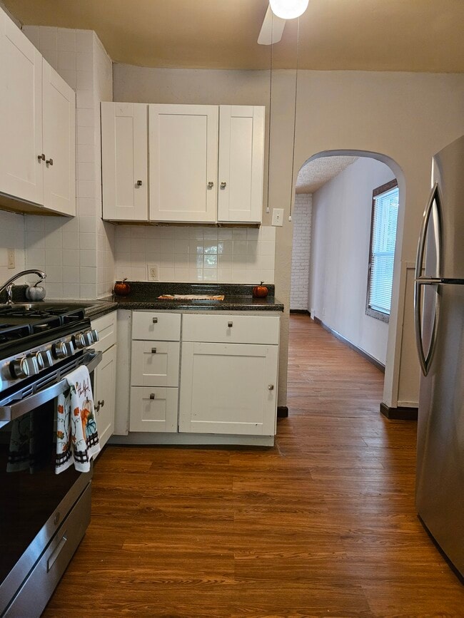 Building Photo - 4667 Massachusetts St