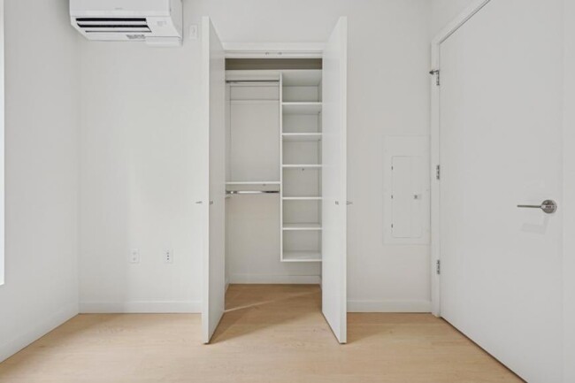 Building Photo - 1 bedroom in BROOKLYN NY 11205