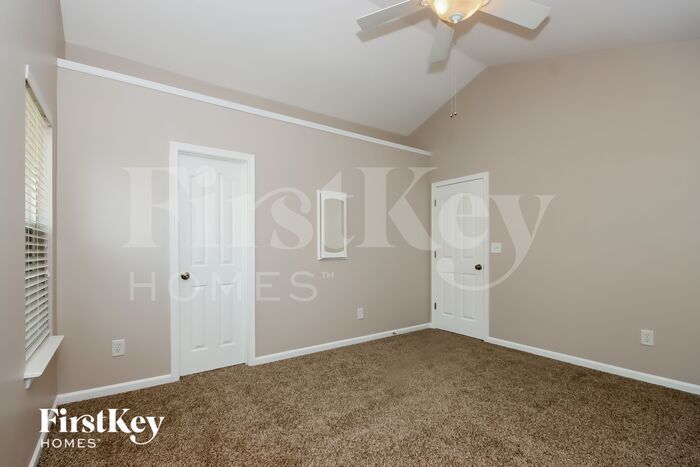 Building Photo - 8322 Rolling Meadows Ln