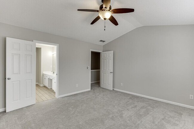 Building Photo - 2421 Elkhorn Ter