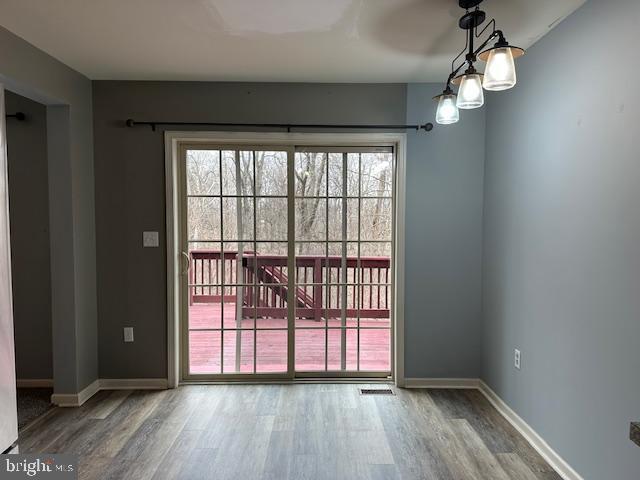 Building Photo - 6402 Creekbend Dr