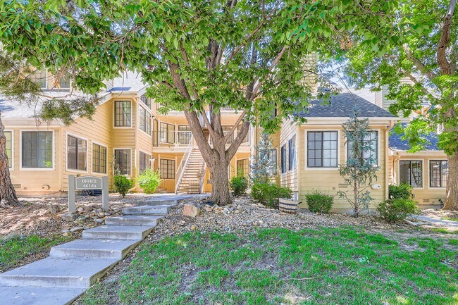 Primary Photo - MOVE-IN SPECIAL ($500): Spacious Condo wit...