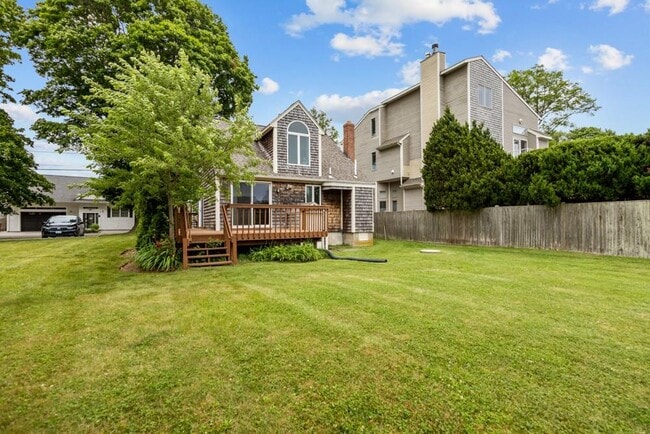 Building Photo - 76 Charlotte Dr