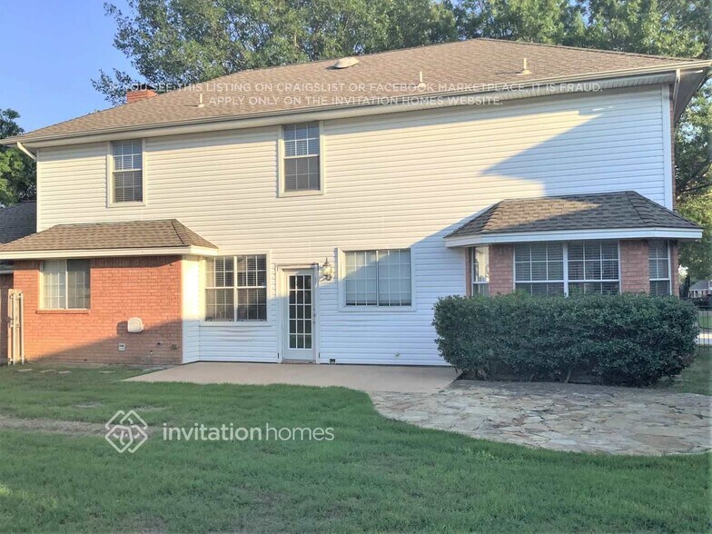 Building Photo - 1409 Fairhaven Dr