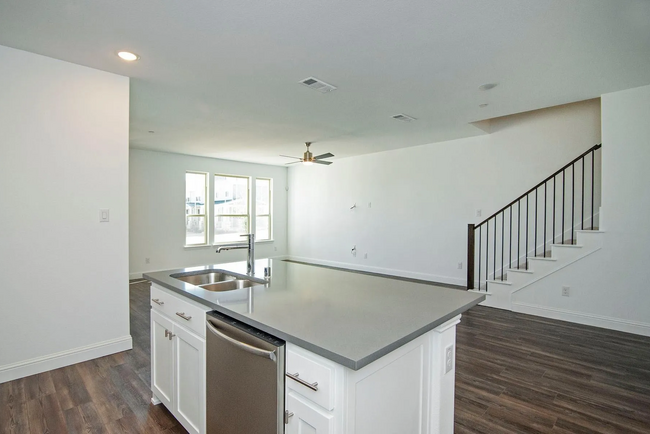 Kitchen - 13207 Teton St