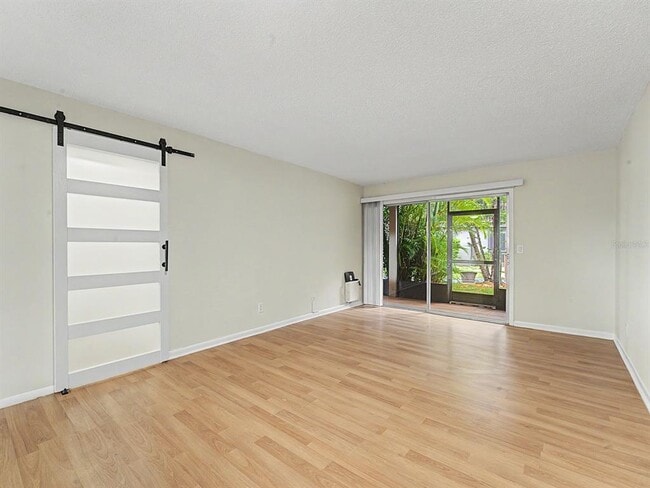 Building Photo - 6314 Newtown Cir