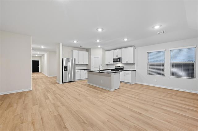 Building Photo - 6605 Creek Edge Cir