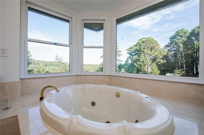 Building Photo - 8165 Old White River Rd