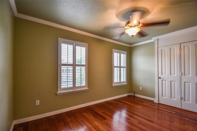 Building Photo - 87 Winchester Dr