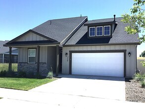 Building Photo - 309 E Sicily Dr
