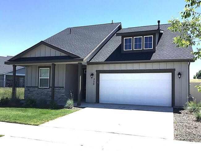 Primary Photo - 309 E Sicily Dr