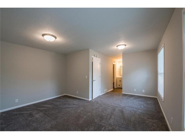 Building Photo - 5590 Timber Ln