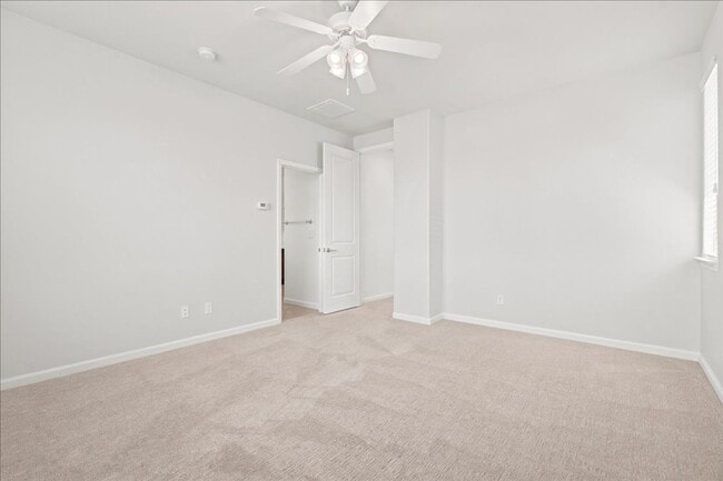 Building Photo - 3169 Parkham Dr