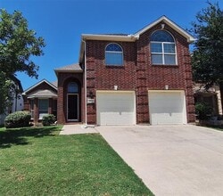 Building Photo - 14117 Signal Hill Dr