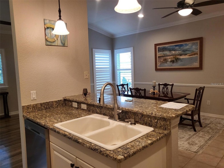 Building Photo - 201 Auburn Woods Cir