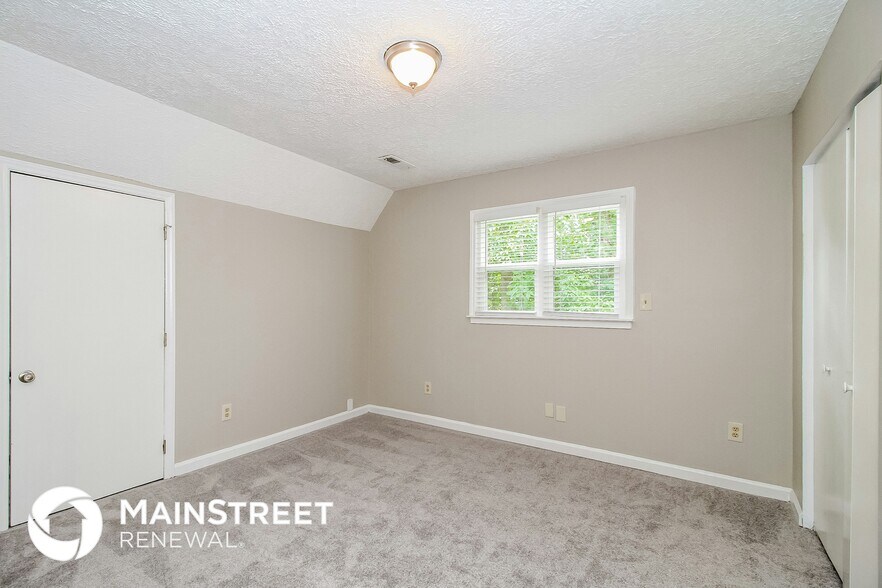 Building Photo - 4324 Walnut Hollow Dr