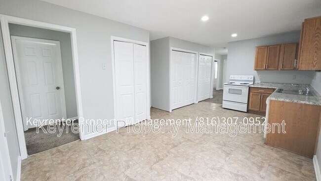 Building Photo - 5200 Olive St