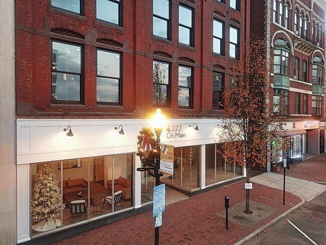 Building Photo - 222 Main St