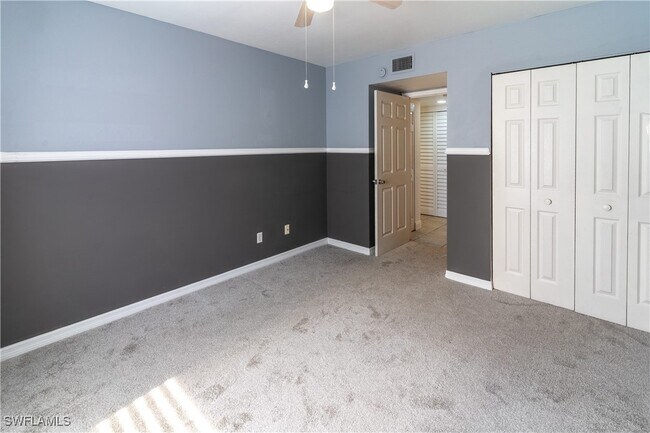 Building Photo - 108 Pebble Shores Dr