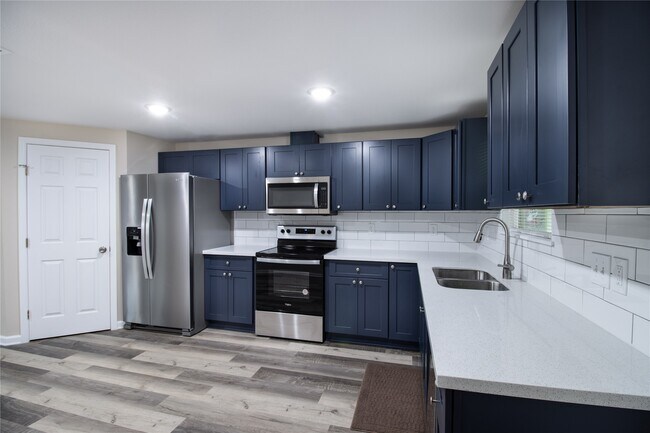 Building Photo - 20571 Lodge Rd