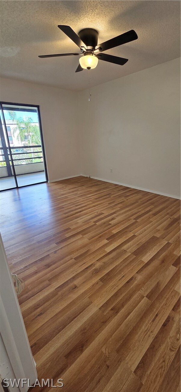 Building Photo - 3615 Boca Ciega Dr