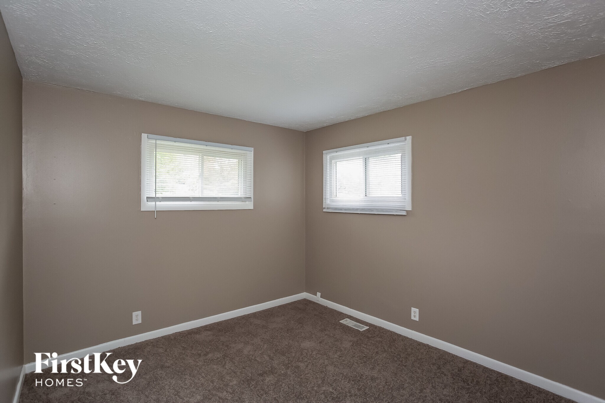 Building Photo - 6072 Bettcher Ave