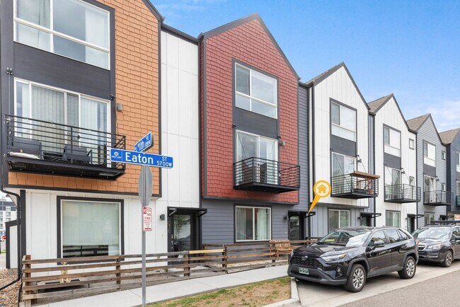 Building Photo - 1072 Eaton St