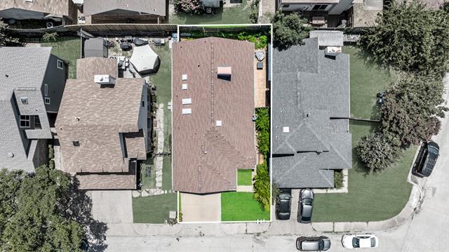 Building Photo - 2422 Libra Dr