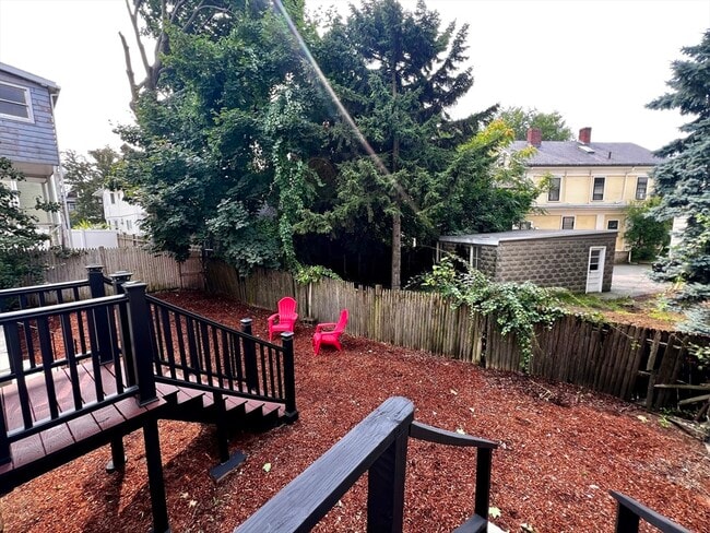 Building Photo - 12 Bailey St