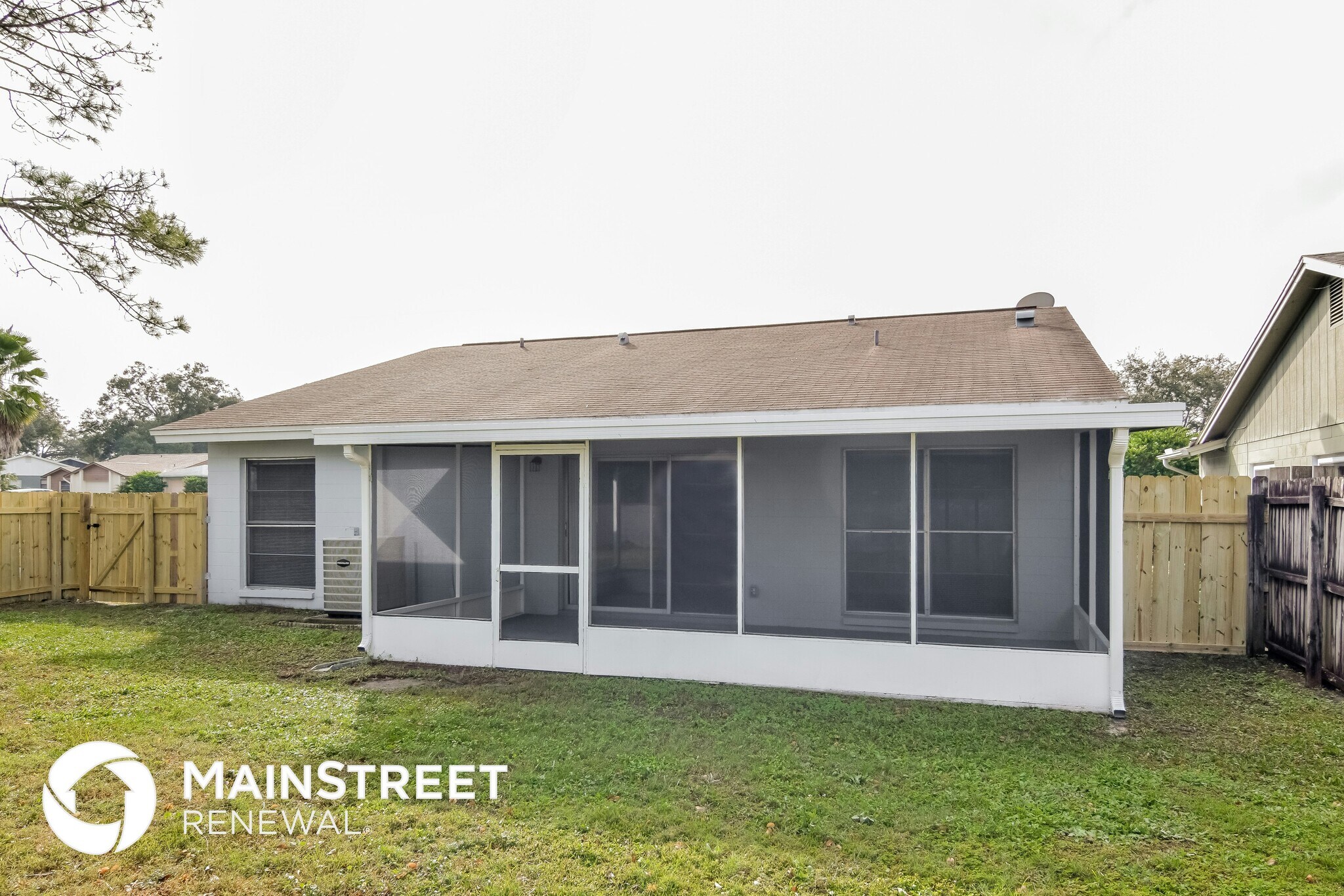 Building Photo - 1779 Lakeview Village Dr