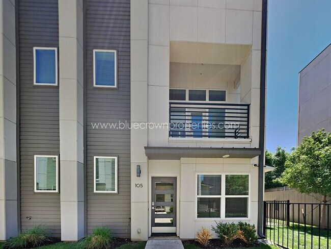 Primary Photo - 1717 Caddo St