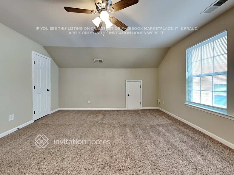 Building Photo - 10716 Drake Hill Dr