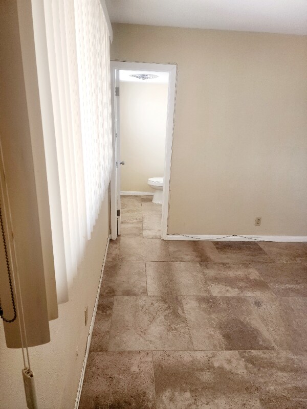 Building Photo - 4175 Krupp Dr