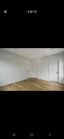 Building Photo - 15 Voorhees St