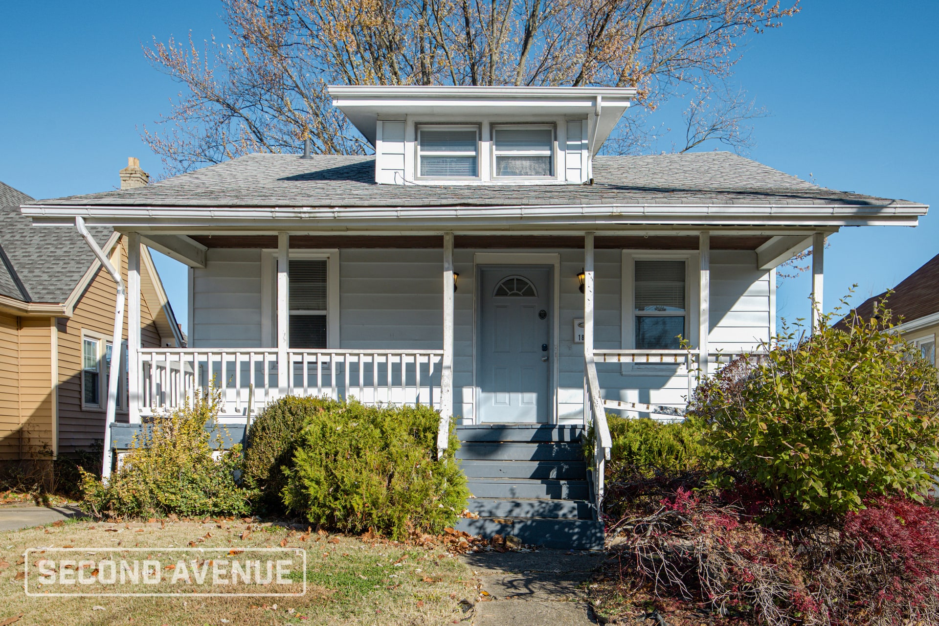 Building Photo - 1806 Sundale Ave