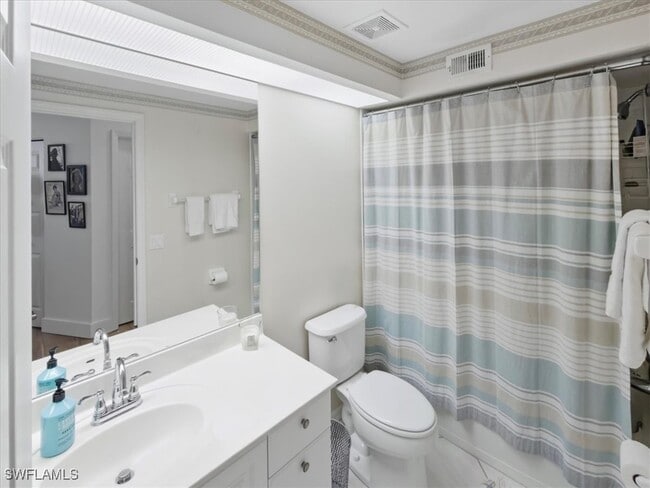 Building Photo - 6876 Redbay Park Rd