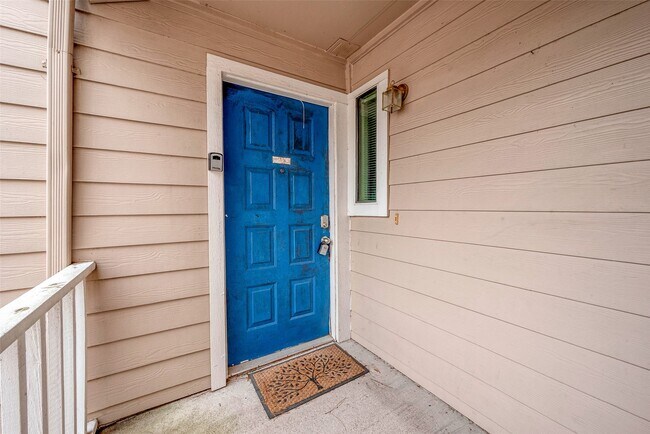 Building Photo - 14911 Wunderlich Dr