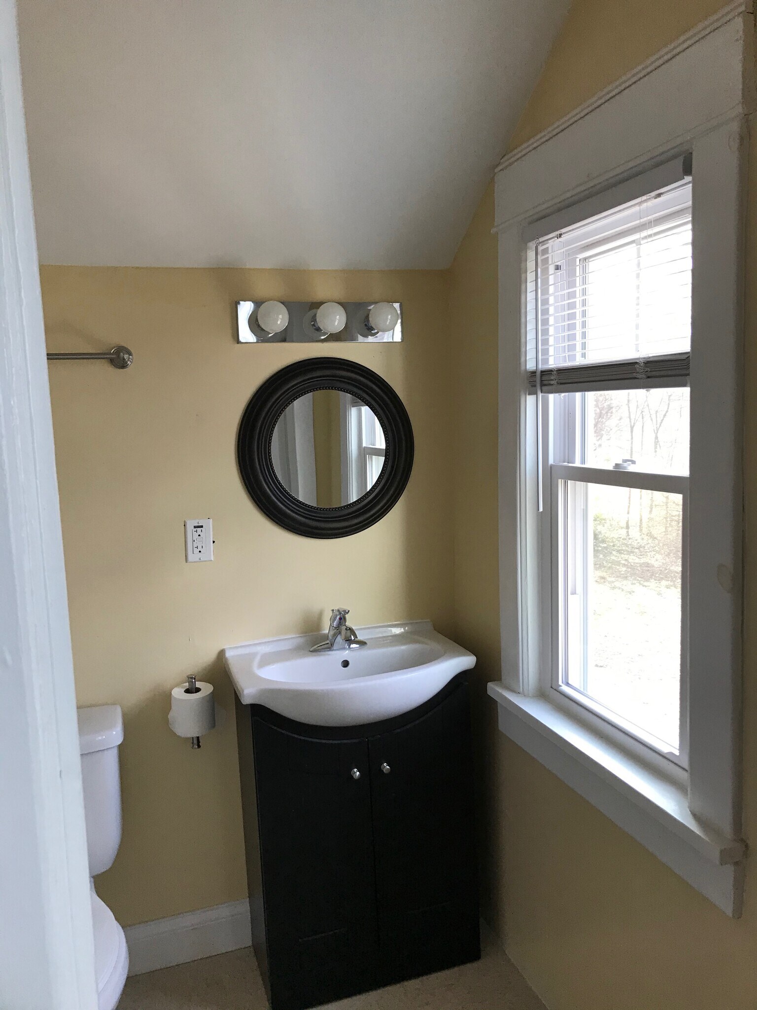 Bathroom - 1219 Grace Ave