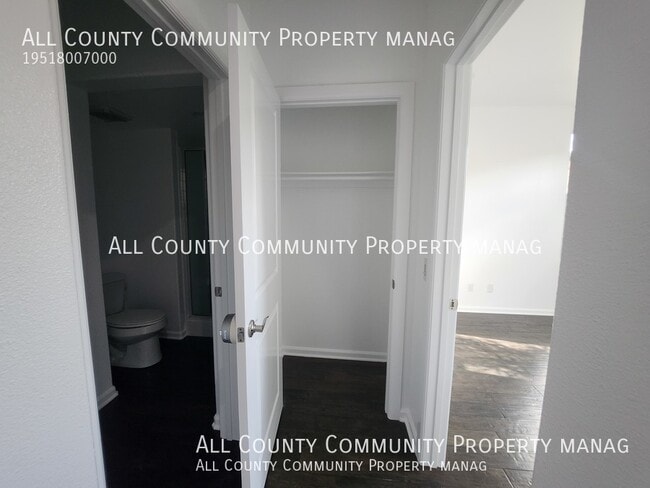 Building Photo - 43 Los Indios