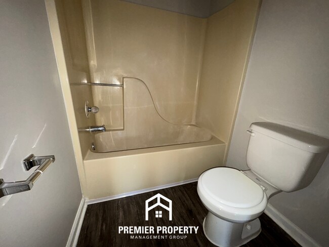 Building Photo - 4252 Elysian Dr