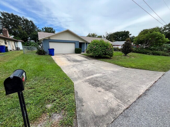 Building Photo - 103 Fox Ridge Rd