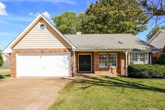 Building Photo - 101 White Oak Ct